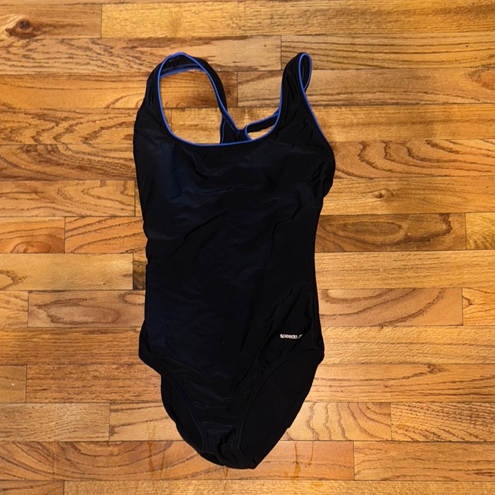 Speedo Women's Black/blue‎ Swimsuit size 6